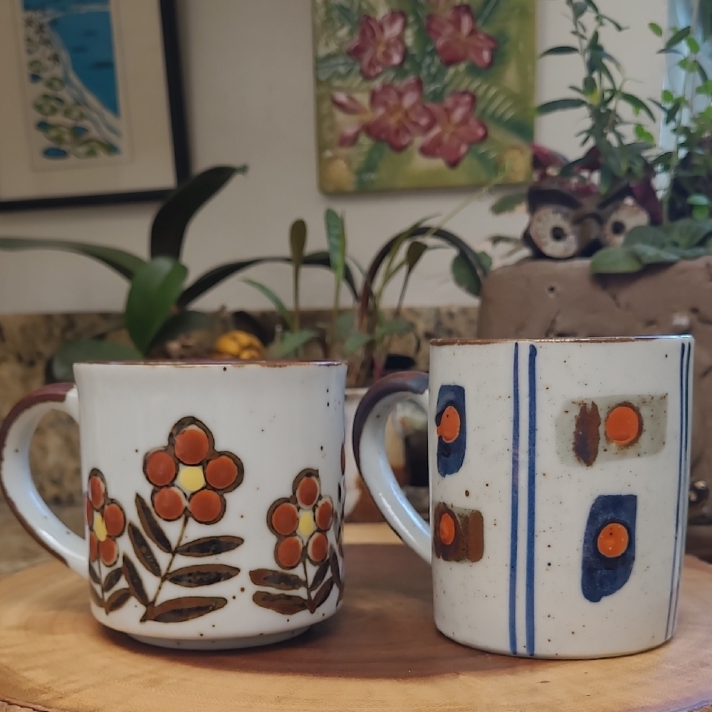Vintage Otagiri Mug Set